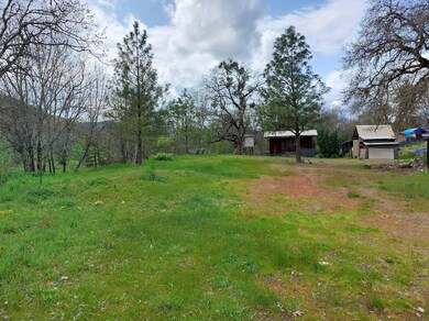 10101 Blackwell Rd, Central Point, OR 97502 - photo 5