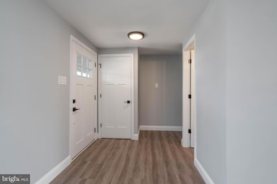 702 Lagoon Blvd unit B, Brigantine, NJ 08203 - photo 4