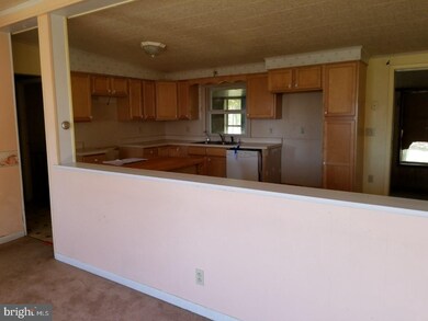 829 Hilltop Rd, Myerstown, PA 17067 - photo 4