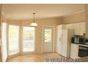 236 Sunrise Ridge Dr, Hendersonville, NC 28792 - photo 6