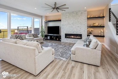 05-living room_IMG_2138
