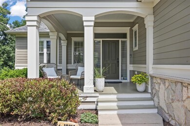 4902 Keystone Ridge SE, Cedar Rapids, IA 52403 - photo 2