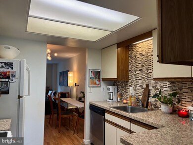 1122 Putnam Blvd unit 92, Wallingford, PA 19086 - photo 5