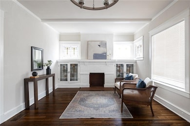 1319 E 28th St, Kansas City, MO 64109 - photo 7