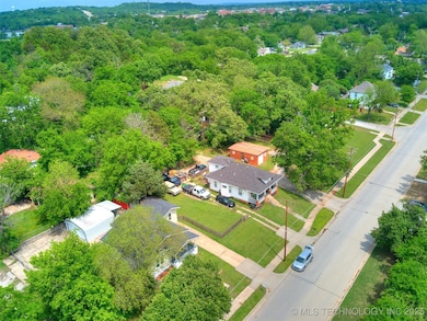 615 W Bryan Ave, Sapulpa, OK 74066 - photo 4