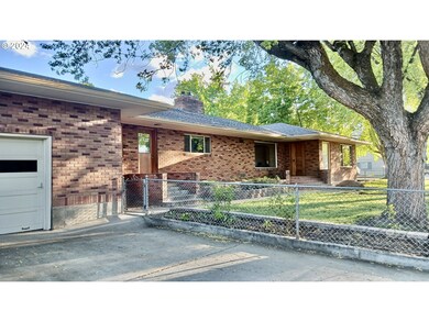 150 NW 2nd Ave, John Day, OR 97845 - photo 4