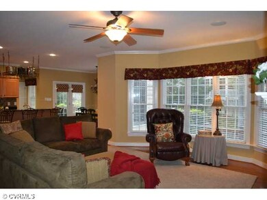 Den/Family/Great Room - This comfortable and spaci
