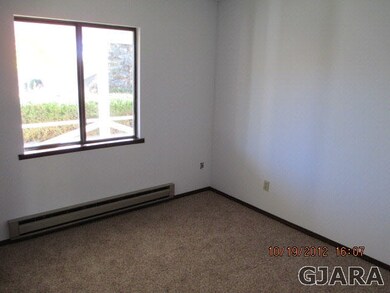 460 NE Daisy Ct, Cedaredge, CO 81413 - photo 4