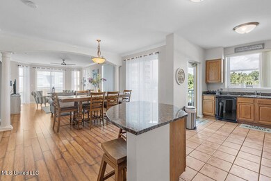 Legacy Towers Condo Rentals unit 308, Gulfport, MS 39507 - photo 2