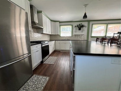 2211 E River St, Anderson, SC 29621 - photo 2