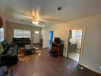 14766 County Road 185, Alvin, TX 77511 - photo 7