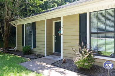 914 Crawford Cir, Oxford, MS 38655 - photo 4