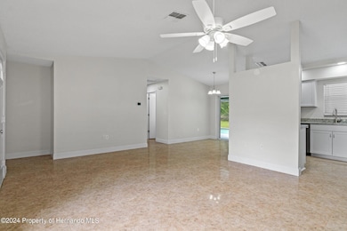 7-web-or-mls-M6604673