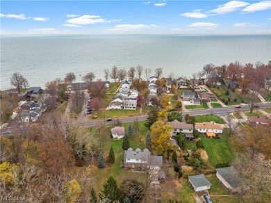 5516 E Lake Rd, Sheffield Lake, OH 44054 - photo 3