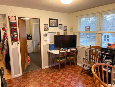 8 Hurley St unit 10, Hudson, NH 03051 - photo 2