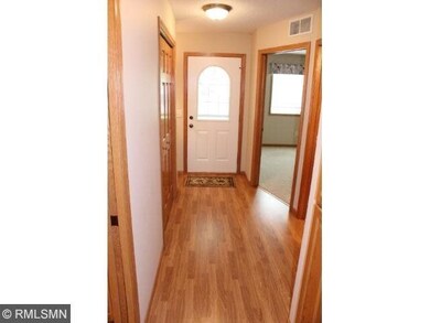 405 Fieldcrest Ln, Sartell, MN 56377 - photo 2