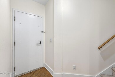Front-S-29-3foy-Shane-Laura_6144-CR2