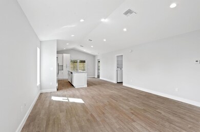 2213 Division Ave, West Palm Beach, FL 33407 - photo 5