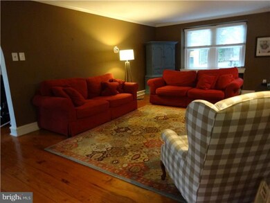 215 Old Forest Rd, Wynnewood, PA 19096 - photo 4