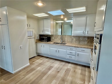 1660 Monterey Rd, Seal Beach, CA 90740 - photo 4