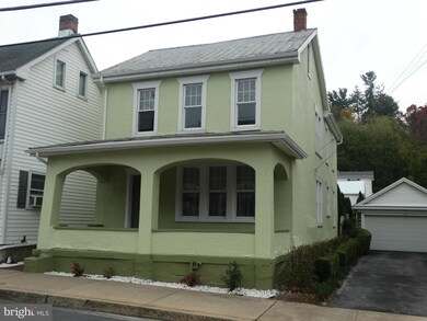 52 N Broad St, Waynesboro, PA 17268 - photo 3