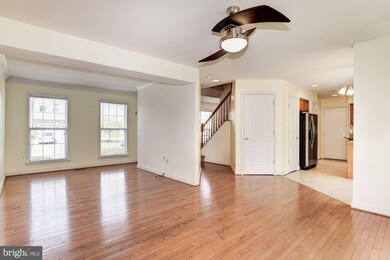 5660 Northton Ct, Woodbridge, VA 22193 - photo 7
