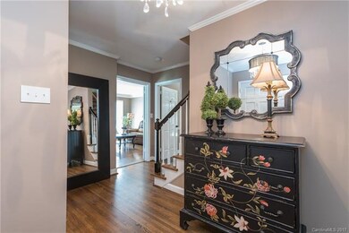 Large foyer with 2 closets.