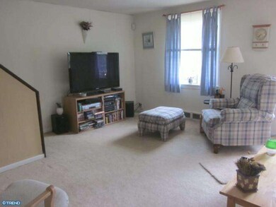 606 Clymer Ln, Ridley Park, PA 19078 - photo 3