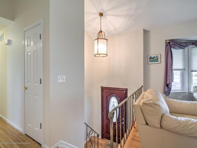 003_FOYER