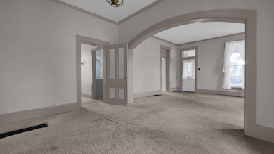 7-web-or-mls-74-s-chester-st