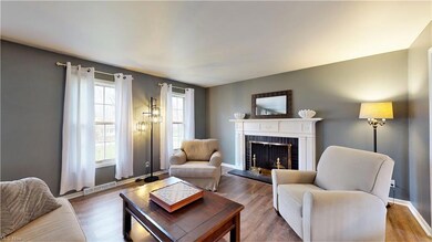 224 Hurd Rd, Aurora, OH 44202 - photo 3