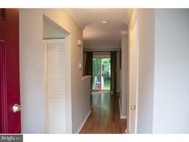 5126 W Woodmill Dr, Wilmington, DE 19808 - photo 4