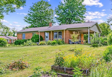 255 Rolling Hills Cir, Hillsville, VA 24343 - photo 4