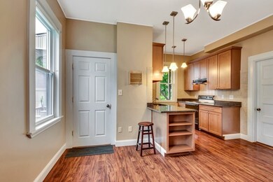 56 Warren Ave unit R, Woburn, MA 01801 - photo 5