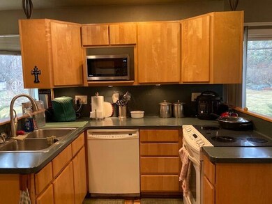 202 N Adam Dr, Canyon City, OR 97820 - photo 3