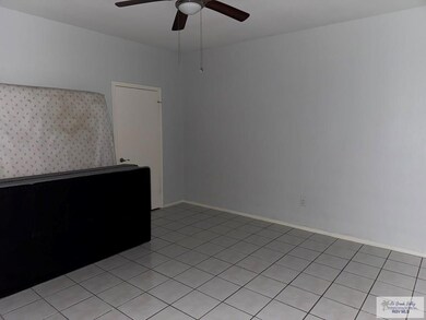 806 Continental Dr unit 5, Brownsville, TX 78520 - photo 4