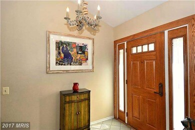 18 Locks Pond Ct, Potomac, MD 20854 - photo 3