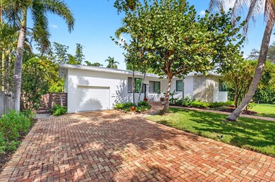 215 N Seacrest Cir, Delray Beach, FL 33444 - photo 2