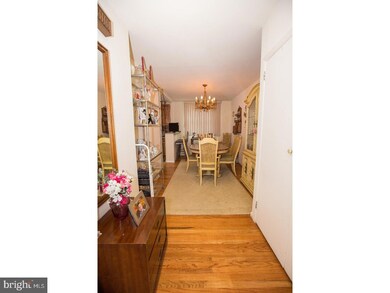2807 Maxwell St, Philadelphia, PA 19136 - photo 5