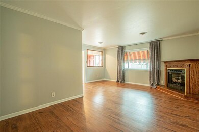 820 Forest Oaks Ln, Hurst, TX 76053 - photo 6