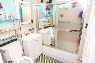 124 Devon St, Dorchester, MA 02121 - photo 5