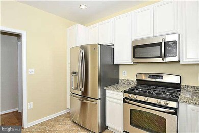 11404 Gate Hill Place, Reston, VA 20194 - photo 5