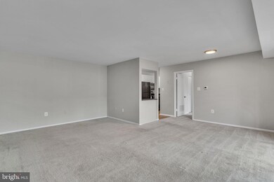 200 Park Terrace Ct SE unit 7, Vienna, VA 22180 - photo 3
