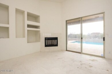 005-5322984-small