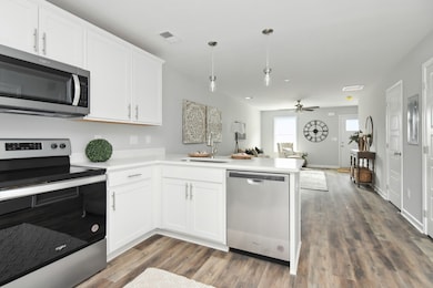 100 Henry Dr unit 609, Burns, TN 37029 - photo 7