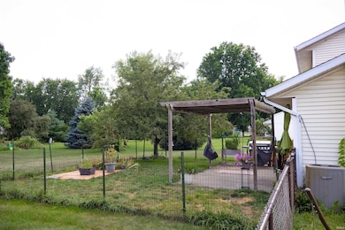 26804 Sweetwater Way, Elkhart, IN 46514 - photo 2