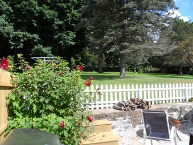 170 E Main St, West Brookfield, MA 01585 - photo 6