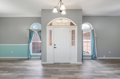 6-web-or-mls-2620 Paddock Cir-01