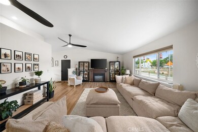 22107 J St, Santa Margarita, CA 93453 - photo 4