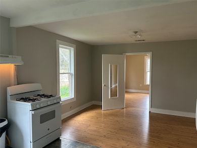 603 N Brazos St, Whitney, TX 76692 - photo 3